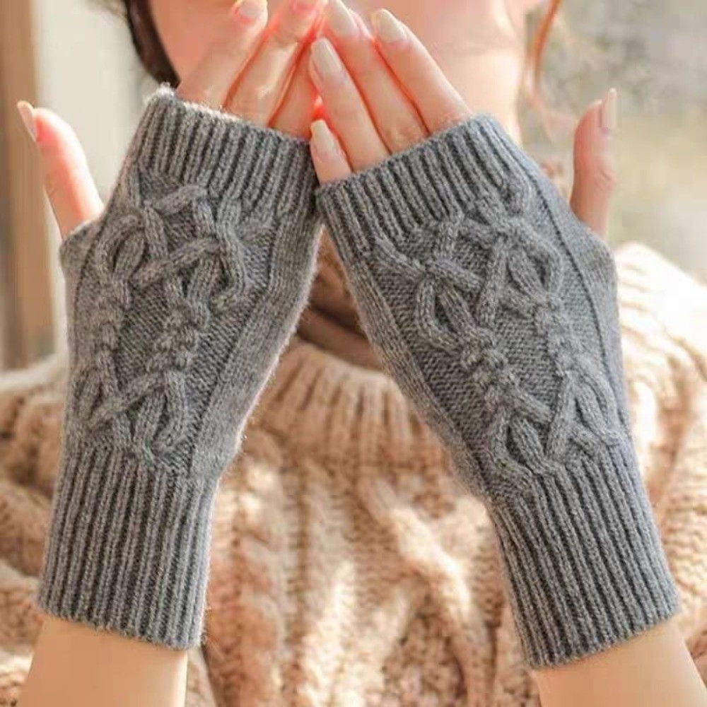 Nuovi Guanti Senza Dita in Mag - Fingerless Glove Knit recensione e prezzo